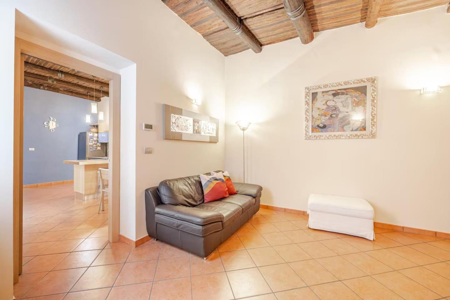 Casa Albertino-In The Heart Of Napoli Esterno foto